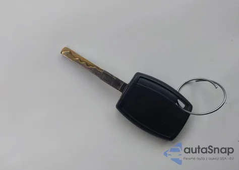 2015 Ford Focus Se из США, поврежденный, VIN 1FADP3K21FL317313